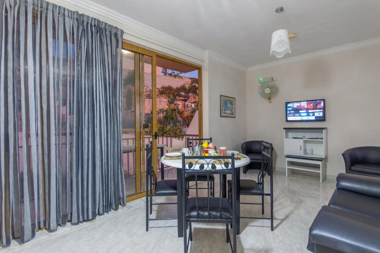 Pool And Sea Merill Apartments - Happy Rentals Mellieħa Exterior foto