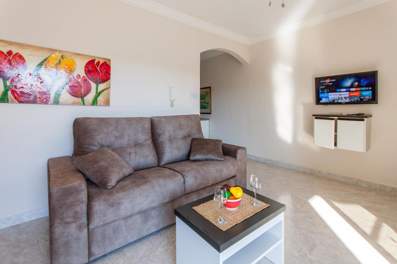 Pool And Sea Merill Apartments - Happy Rentals Mellieħa Exterior foto